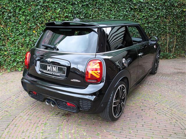 Mini John Cooper Works 2.0 Chili F56 LCI aut. NL-auto, Pano, DAB, A.camera, digitaal display, 18"