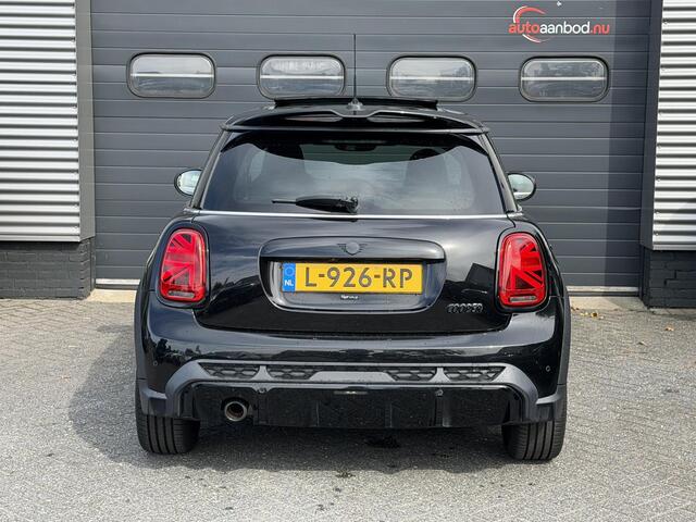 Mini John Cooper Works 3-Deurs 1.5 Cooper | Panoramadak | Camera | Harmon Kardon | DAB |