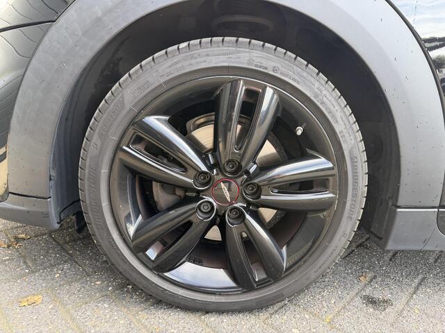 Mini John Cooper Works 3-Deurs 1.5 Cooper | Panoramadak | Camera | Harmon Kardon | DAB |