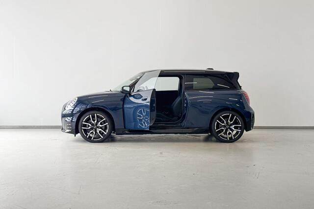 Mini John Cooper Works 3-deurs Cooper E Cooper M 40.7 kWh | 18 Inch JCW Lap Spoke 2-tone