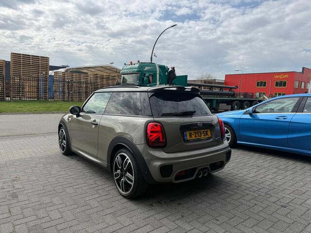 Mini John Cooper Works Mini 2.0 Chili | 1E EIGENAAR | 3/6/12MND GARANTIE | 230PK | PANO | ACC | CARPLAY | LED | HEAD-UP | NAVI | DAB |
