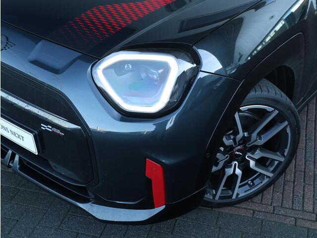 Mini John Cooper Works Aceman E JCW L 54.2 kWh | Panorama Dak | Comforttoegang | Parking Assistant Plus | Harman Kardon | Head-Up | Stuur & Stoel Verwarming |