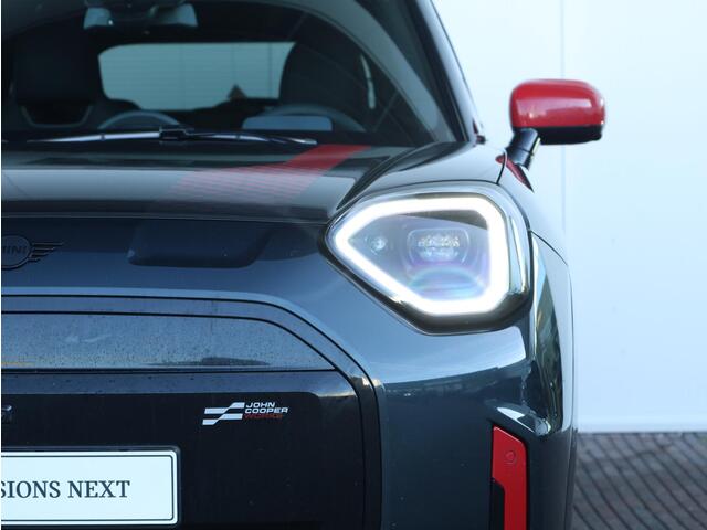 Mini John Cooper Works Aceman E JCW L 54.2 kWh | Panorama Dak | Comforttoegang | Parking Assistant Plus | Harman Kardon | Head-Up | Stuur & Stoel Verwarming |