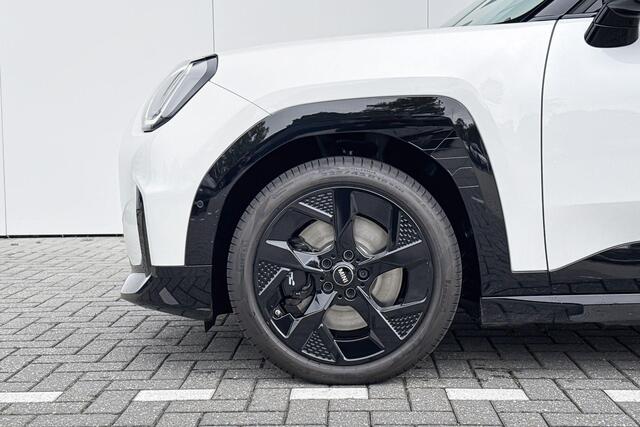 Mini John Cooper Works Aceman E M 42.5 kWh | 18 Inch John Cooper Works Slide spoke black