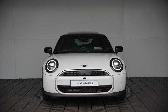Mini MINI 3-deurs C | Favoured Trim + Package L