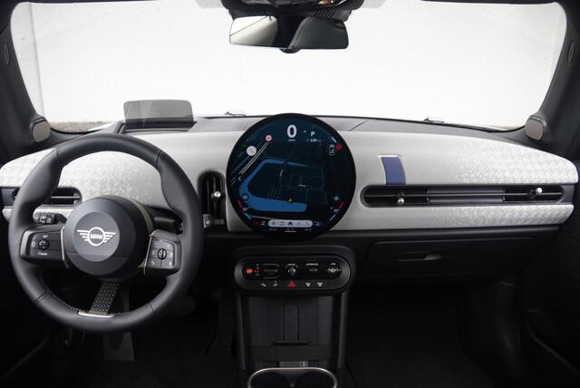 Mini MINI 3-deurs C | Favoured Trim + Package L