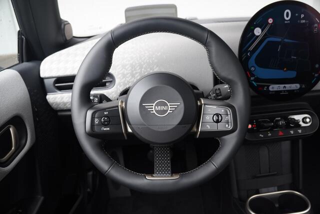 Mini MINI 3-deurs C | Favoured Trim + Package L