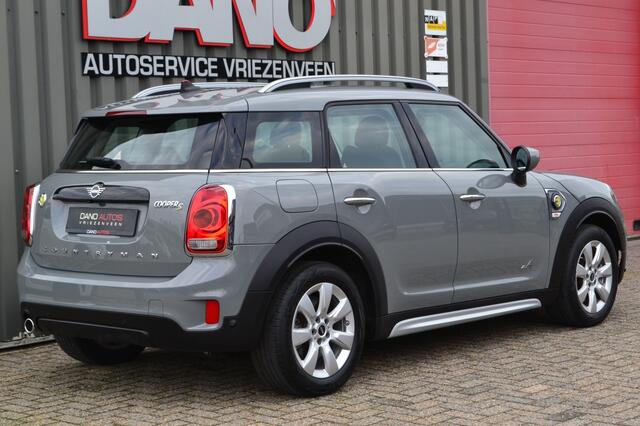 Mini MINI 2.0 Cooper S E ALL4 LED/Navi/Camera/NAP