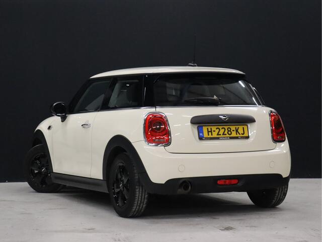 Mini MINI 1.5 Sport [APPLE CARPLAY, VOL LEDER, CRUISE CONTROL, NAVIGATIE, AIRCO, NIEUWSTAAT]