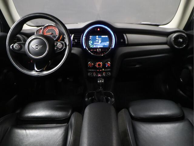 Mini MINI 1.5 Sport [APPLE CARPLAY, VOL LEDER, CRUISE CONTROL, NAVIGATIE, AIRCO, NIEUWSTAAT]