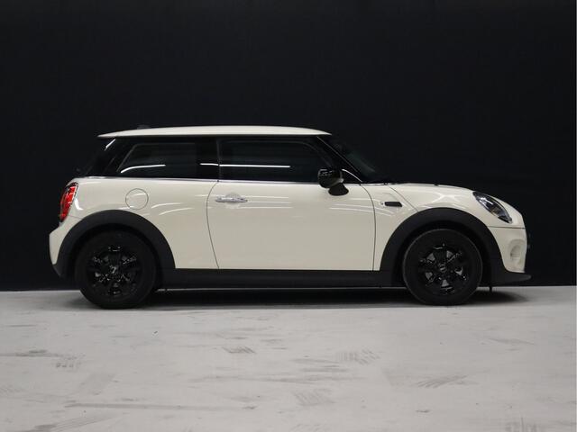 Mini MINI 1.5 Sport [APPLE CARPLAY, VOL LEDER, CRUISE CONTROL, NAVIGATIE, AIRCO, NIEUWSTAAT]