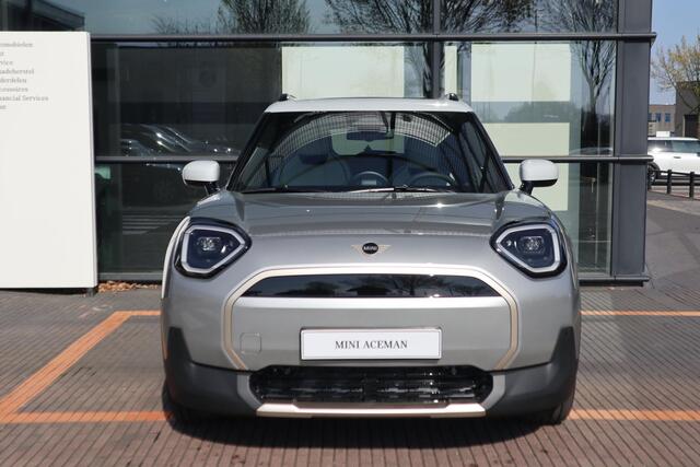 Mini MINI Aceman E Favoured trim + Package M + MINI Month