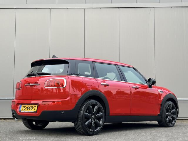 Mini MINI 1.5 - navi - airco - cruise - automaat - parkeersensoren