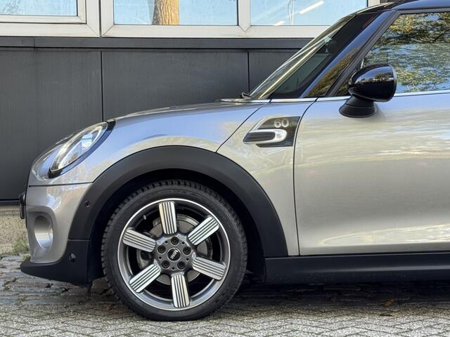 Mini MINI 1.5 Cooper 136PK Aut./NL-auto/Pano/Head Up/Full LED/Leder/Groot