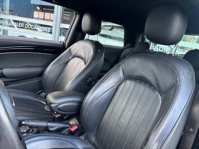 Mini MINI 2.0 COOPER S 60 YEAR AUTOMAAT LEDER LMV NAVI PDC HEDUPDSPL