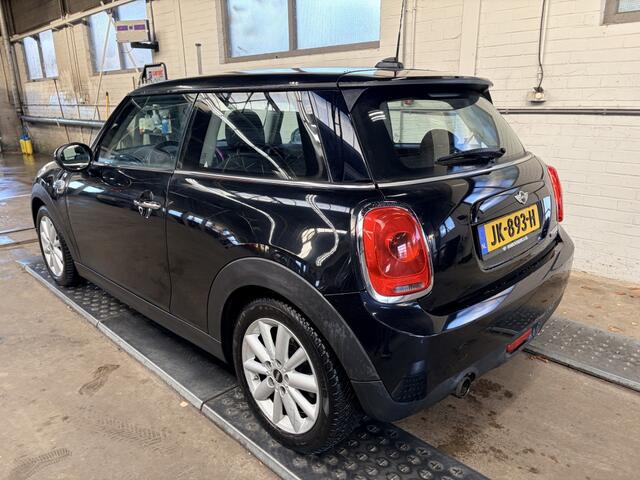 Mini MINI 1.5 Cooper Business 136PK Cruise Navi BT-tel