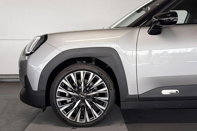 Mini MINI Aceman E Favoured M 42.5 kWh