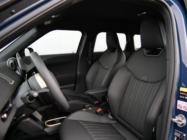 Mini MINI Aceman E Classic S 42.5 kWh 184 Pk Automaat Navi / DAB / Apple Carplay / Camera / Stoelverwarming / HUD