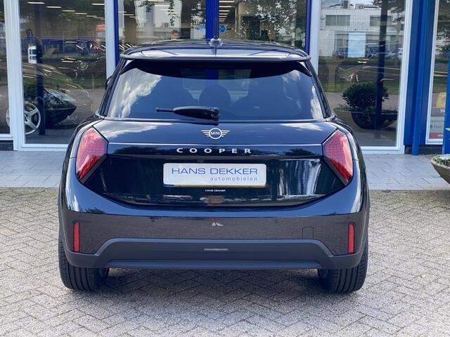 Mini MINI 3-Deurs Navigatie leer Panoramadak 1.5 Cooper Chili Bns automaat/navigatie/panorama dak