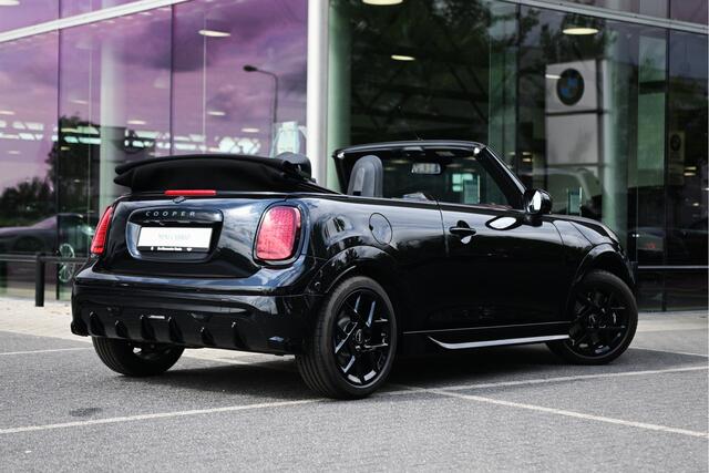 Mini MINI Cabrio C Automaat / John Cooper Works / Pakket XL / 17" JCW Sprint Spoke black