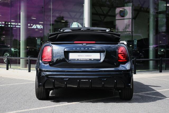 Mini MINI Cabrio C Automaat / John Cooper Works / Pakket XL / 17" JCW Sprint Spoke black