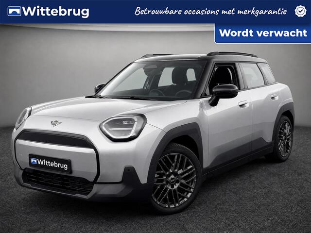 Mini MINI Aceman E Essential XS 42.5 kWh Wordt Verwacht | Mooie 18 inch Velgen | Camera | Navigatie |