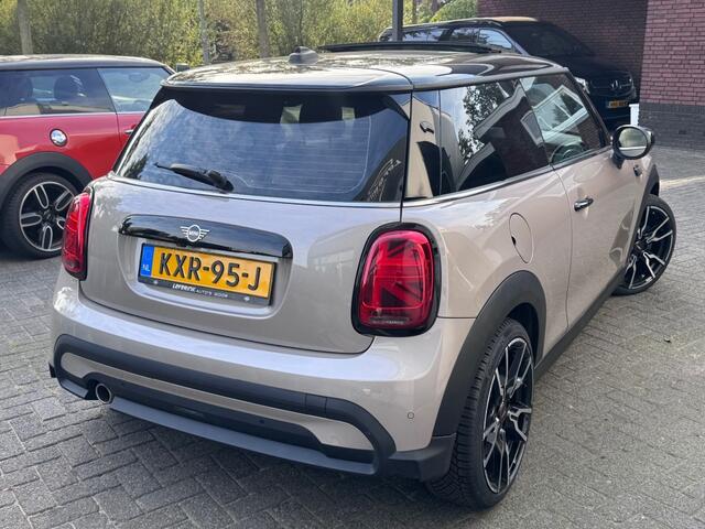 Mini MINI COOPER / PANO/ LED / HEADUP / 18INCH / BTW AUTO