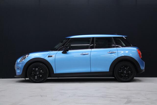 Mini ONE Mini 1.5 [APPLE CARPLAY, CRUISECONTROL, LEDEREN INTERIEURDELEN, AIRCONDITIONING, NAVIGATIE, NIEUWSTAAT]