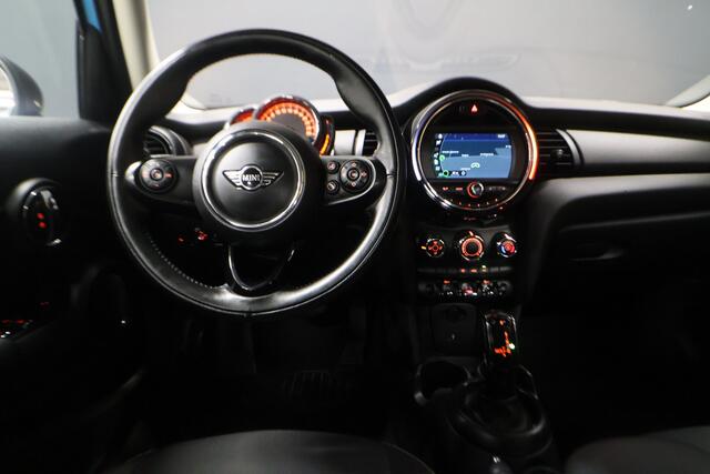 Mini ONE Mini 1.5 [APPLE CARPLAY, CRUISECONTROL, LEDEREN INTERIEURDELEN, AIRCONDITIONING, NAVIGATIE, NIEUWSTAAT]