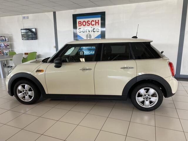 Mini ONE Mini 1.5 Business 5 Drs / Airco