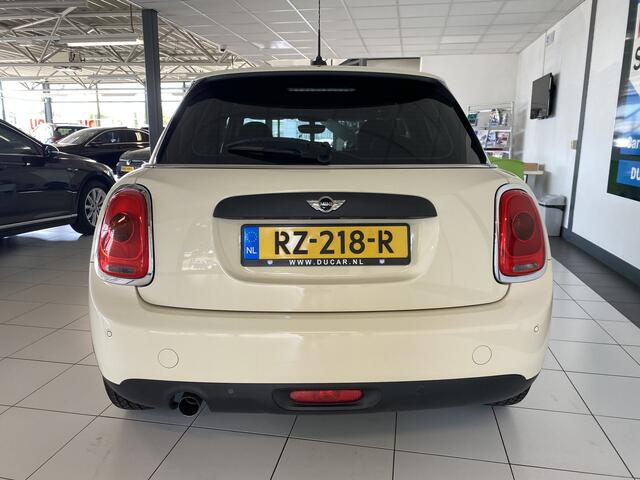 Mini ONE Mini 1.5 Business 5 Drs / Airco