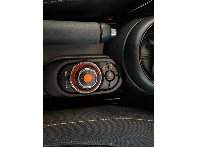 Mini ONE Mini 1.5 Business 5 Drs / Airco