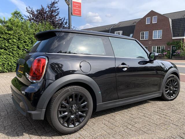 Mini ONE Mini 1.5 First edition, Navi & CarPlay | Led