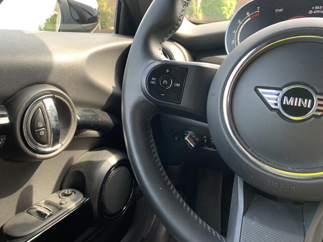 Mini ONE Mini 1.5 First edition, Navi & CarPlay | Led