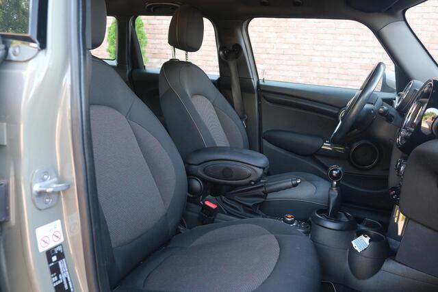 Mini ONE 1.5 102pk 5-drs Pepper | Navi | App Connect | Climate | Cruise | Keyless | LED | PDC