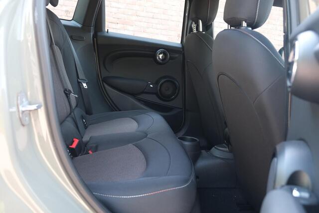 Mini ONE 1.5 102pk 5-drs Pepper | Navi | App Connect | Climate | Cruise | Keyless | LED | PDC