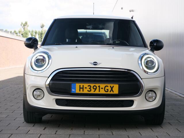 Mini ONE Mini 1.5 102pk Chili Climate / 17 inch / Parkeersensor / Stoelverwarming