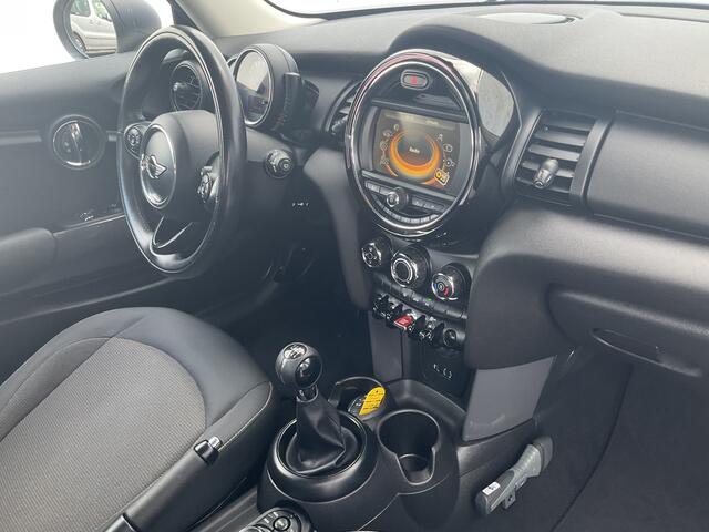 Mini ONE Mini 1.2 Business Nav/Cruise Led PDC NAP Voll.Onderhouden!