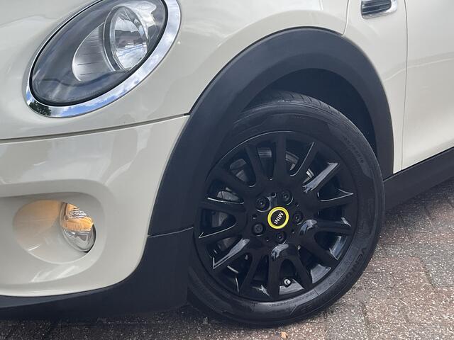Mini ONE Mini 1.2 Business Nav/Cruise Led PDC NAP Voll.Onderhouden!