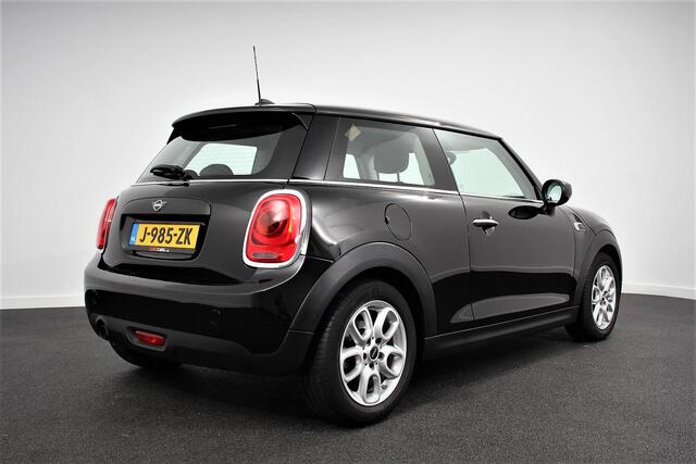 Mini ONE Mini 1.5 First Salt | Airco | Lichtmetalen Velgen | Stoelverwarming