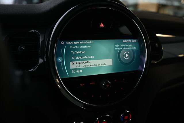 Mini ONE Hatchback / Essential / LED / Navigatie / Airconditioning / Cruise Control