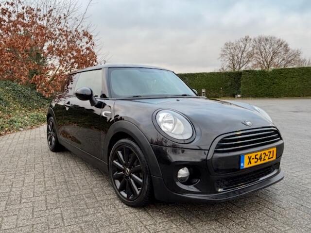 Mini ONE Mini 1.2 Black Edition Airco Stoelverwarming 17" Pdc