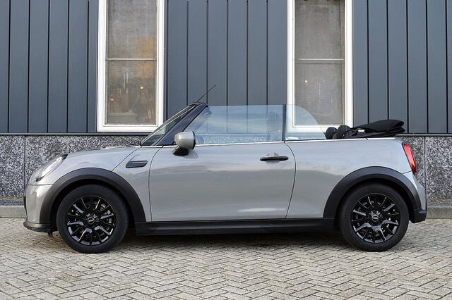 Mini ONE Mini Cabrio 1.5 Essential Rijklaarprijs-Garantie Apple carplay Airco Led Stuur/Stoel verwarming Cruise Control