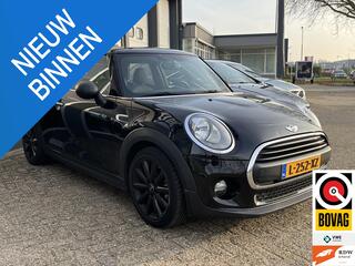 mini-one-mini-1.5-lage-km-stoelverw