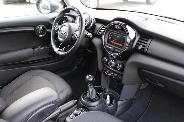 Mini ONE Mini 1.5 First Salt, Navigatie!