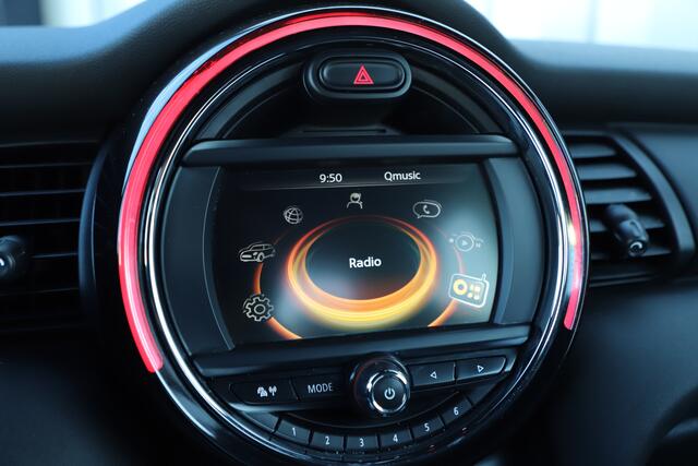 Mini ONE Mini 1.2 Chili Business | 102PK | Automaat | Stoelverwarming | Sfeerverlichting | Infotainment | Pdc | 2017.