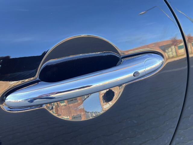 Mini ONE Mini 1.5 AUT / LED / KEYLESS / STOELVERWARMING FACELIFT 2022