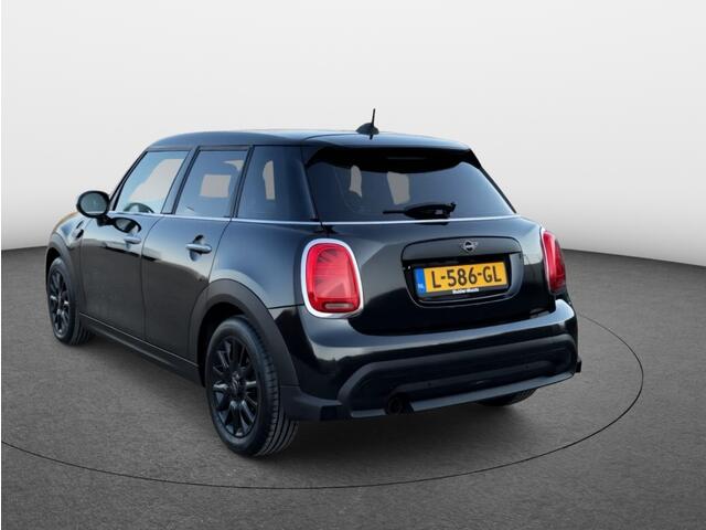 Mini ONE Mini 1.5 Essential business Aut | LM-victory spoke | Privacy glas