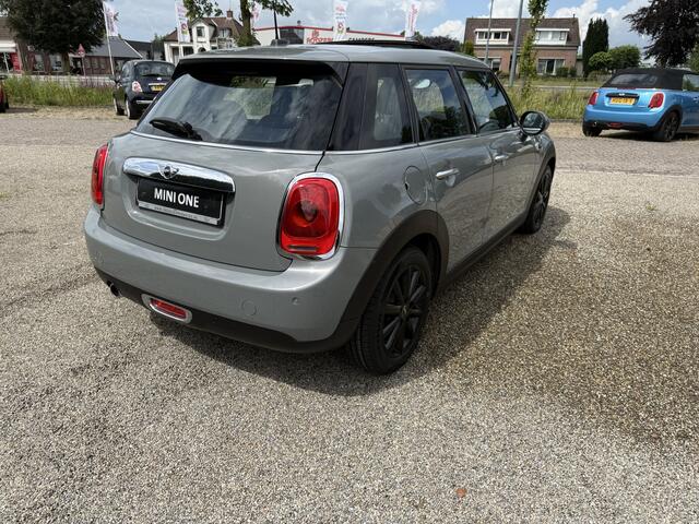 Mini ONE Mini 1.5 Pepper. 5 drs !Climate/cruise,stoelverw. Moonwalk Grey!!