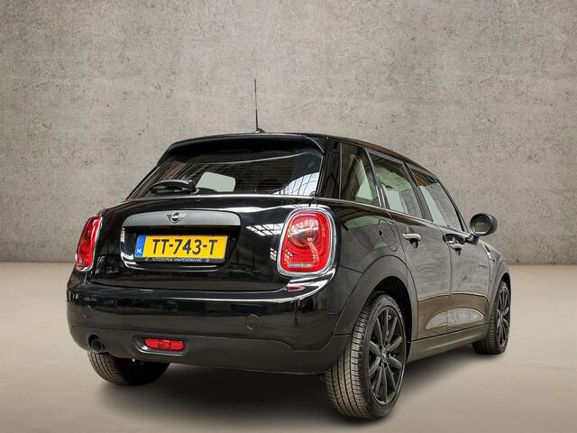 Mini ONE 1.5 Sport (5 DEURS, BLACK PACK, NAVIGATIE, AIRCO, SPORTSTOELEN, BLUETOOTH, LIMIT CRUISE, NIEUWE APK, NIEUWSTAAT)